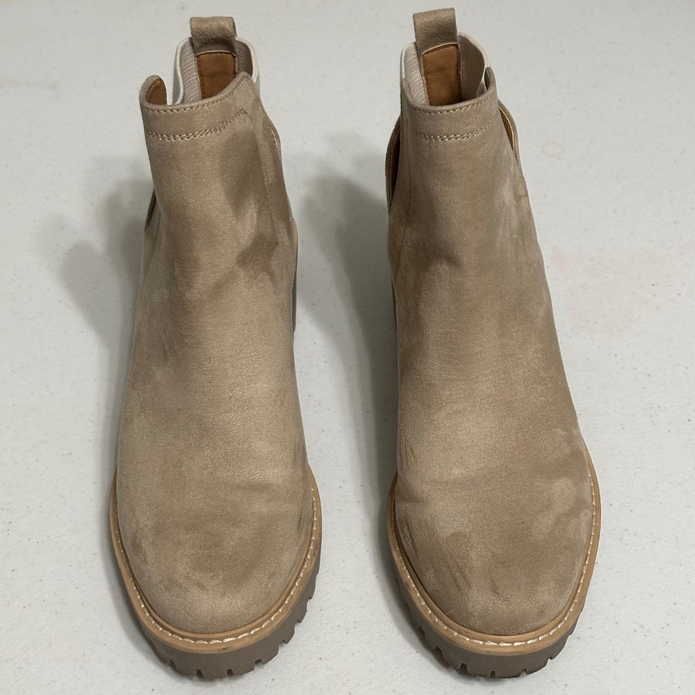 DV Dolce Vita Chelsea Style Rango Boots Tan Lug Sole Platform‎ Wedge Gorpcore 10
